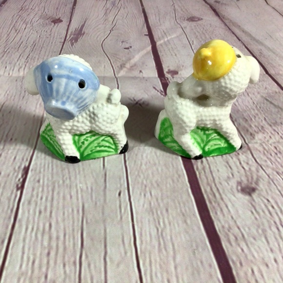 Vintage Ceramic Sheep Lamb Salt And Pepper Shaker Pair - Picture 3 of 6